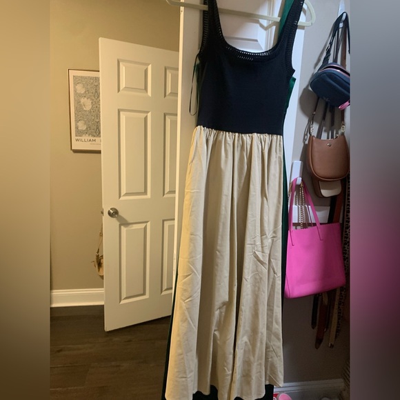 Moon River Black and Tan Midi Dress - Picture 2 of 4